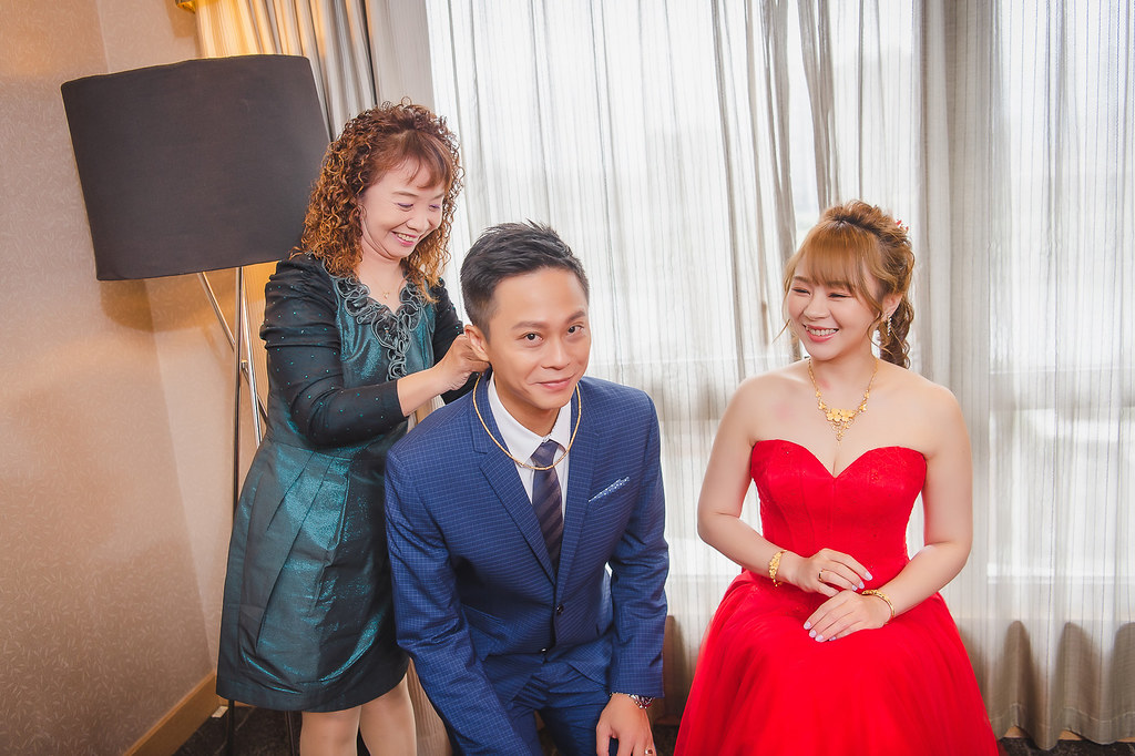 [婚禮攝影]俊生愃庭 文定迎娶晚宴@新東南海鮮餐廳 汀州店-最專業的團隊完成每場完美婚禮紀錄，拍的不只好更要快! #婚禮拍立得