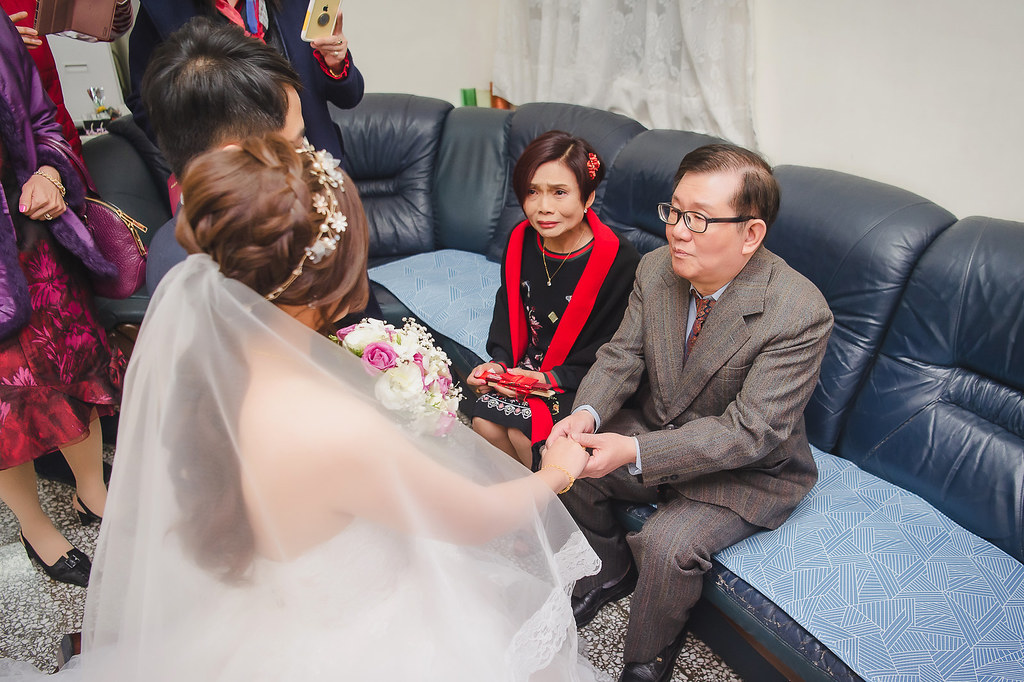 [婚禮攝影]岳錚韋伶 文定迎娶儀式@自宅-最專業的團隊完成每場完美婚禮紀錄，拍的不只好更要快! #婚攝作品
