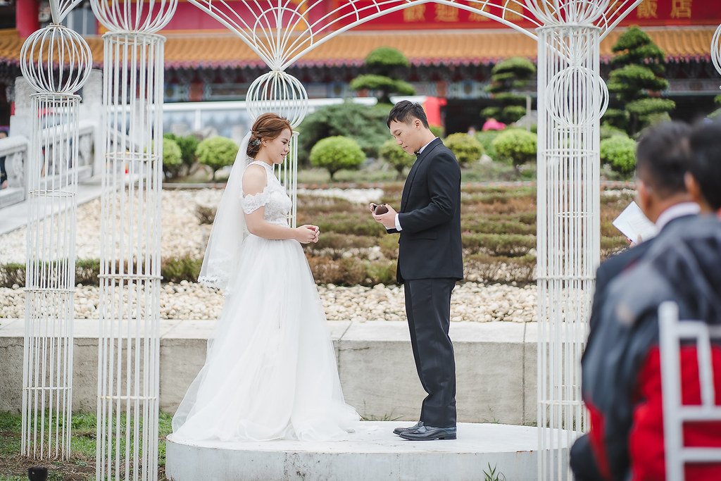 [婚禮攝影]世名采玲 證婚午宴@圓山飯店-最專業的團隊完成每場完美婚禮紀錄，拍的不只好更要快! #婚禮拍立得