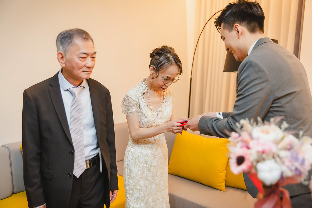 [婚禮攝影]文祥思廷 迎娶晚宴@南港雅悅會館-最專業的團隊完成每場完美婚禮紀錄，拍的不只好更要快! #婚禮攝影