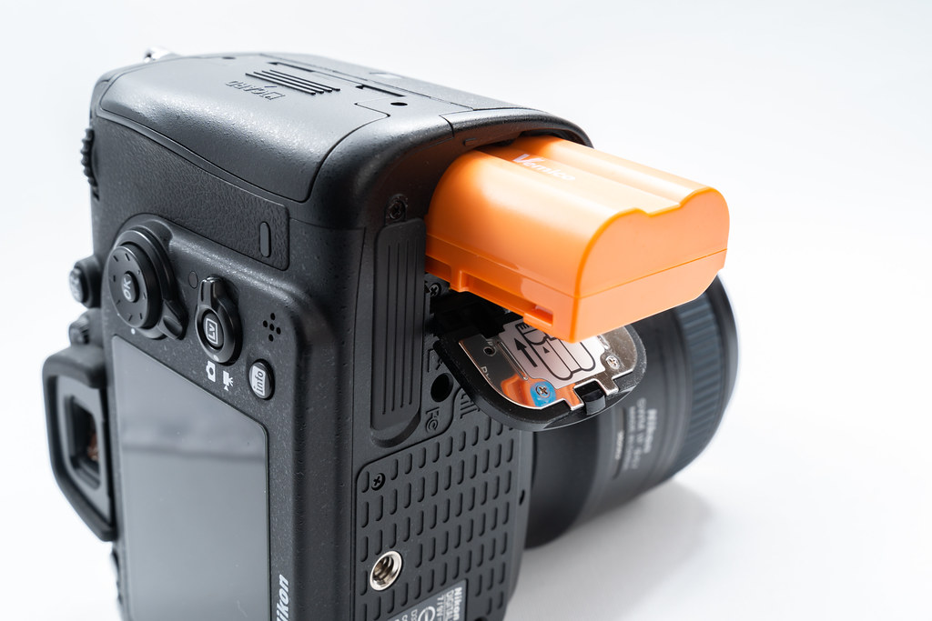 Vemico EN-EL15とEN-EL14互換性バッテリーのレビュー。同時に2つの充電が可能に。|おちゃカメラ。