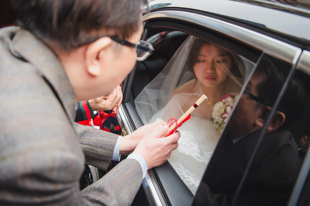 [婚禮攝影]岳錚韋伶 文定迎娶儀式@自宅-最專業的團隊完成每場完美婚禮紀錄，拍的不只好更要快! #台北婚攝