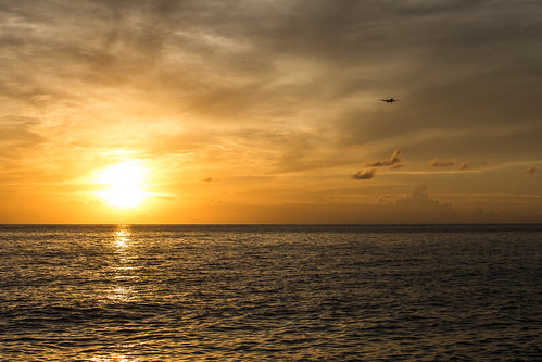 bwi carribean cayman caymanislands grandcayman grandoldhouse airplane jet sunset vacation georgetown fav10 fav25