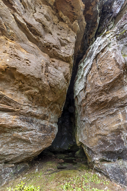 Rock shelter, Monterey Crag, Putnam County, Tennessee