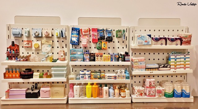 Miniature Pharmacy in 1:6th Scale