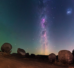 Summer Milky Way at Boulder Rock - Lesley, Western Australia
