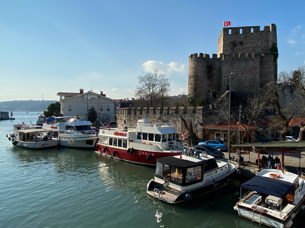 Стамбул онлайн: знакомство с городом при коронавирусных ограничениях