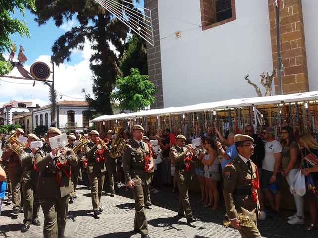 militares participantes de la procesion romeria ofrenda a La Virgen del Pino de Teror Gran Canaria