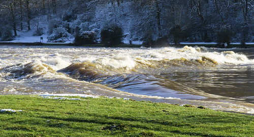 angrywaters backdrop background beautiful broilingwater chaos chaosconcept choppy cold dangerouswater example fastflow fastriver floodedriver flow flowingfast foaming image nature outdoor outdoors outflow rapids risk riverbank riverrapids stream surge surgingwater torrent turbulence turbulent undercurrent upsurge view violentsurge violentwater weir weirs sonya6000 sony18105mm a6000 sony18105mmg rivertrent thrumpton