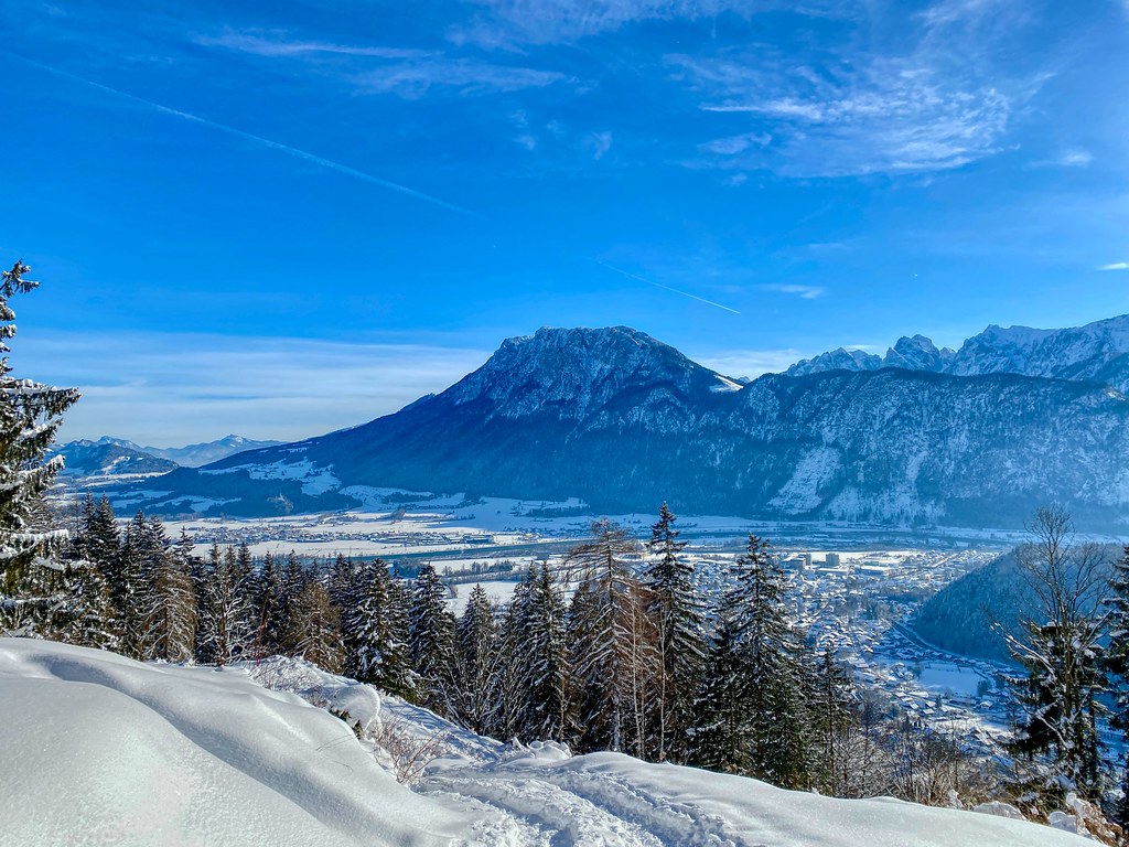 River Inn valley and Zahmer Kaiser mountain range in winter seen from Nußlberg near Kiefersfelden in Bavaria, Germany