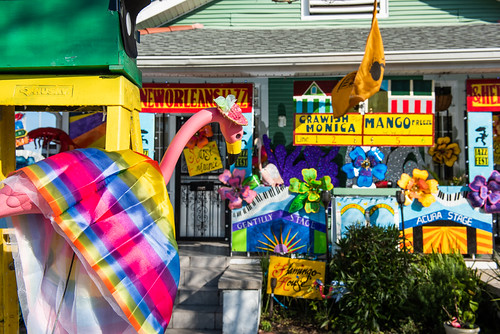 Jazz Fest house with Krewe of House Floats at 3027 Fortin St. Photo by Ryan Hodgson-Rigsbee.