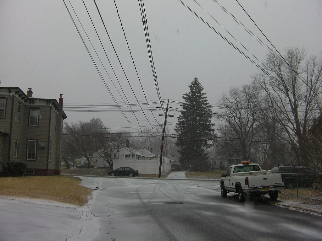 Snow in Garnerville NY Jan 2015