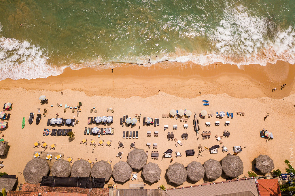 Narigama-Beach-Hikkaduwa-Sri-Lanka-mavic-0211