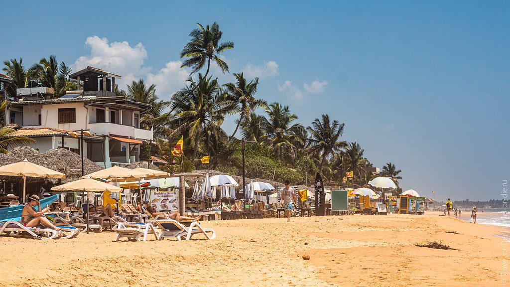 Narigama-Beach-Hikkaduwa-Sri-Lanka-canon-3216