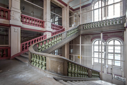 Atrium hospital | by Mat Travers