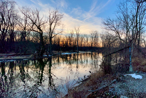 iphone iphone12pro river sunset elkhartriver cellphone geotagged goshen indiana tree trees outdoor outside sky clouds evening winter snow water reflection reflections