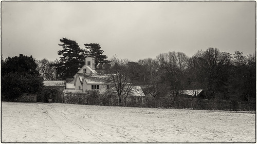 snow winter linton lintonsnapper cambridgeshire bw blackandwhite h5d40