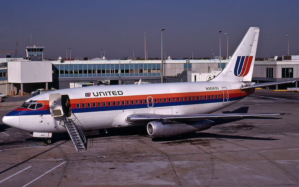 United Boeing 737 N9043U | Thank you for 6.8 million views 2… | Flickr