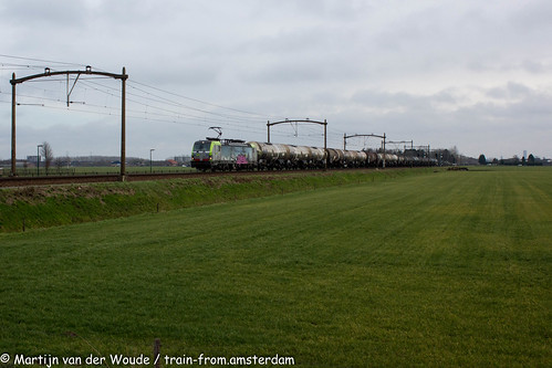 20210123_NL_Hulten_BLS Cargo 404 with tankwagon train
