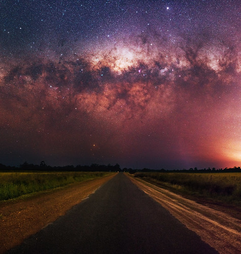 milkyway nirimba panorama stitched mosaic msice southernhemisphere cosmos westernaustralia dslr longexposure rural nightphotography nikon stars astronomy space galaxy astrophotography outdoor sky 35mm d5500 landscape nikkor prime ioptron skytracker milky way road country