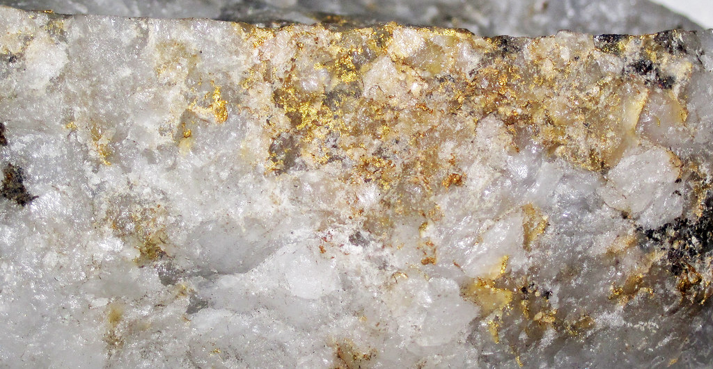 Quartz-gold hydrothermal vein rock (Neoarchean, 2.67 Ga; Hollinger Mine, Timmins, Ontario, Canada) 4