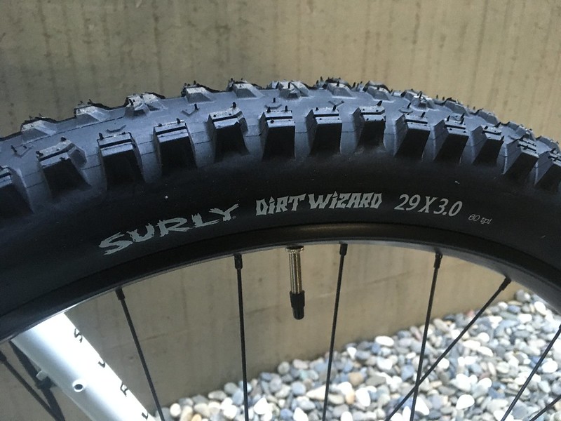 SURLY Big Fat Dummy WH Tire