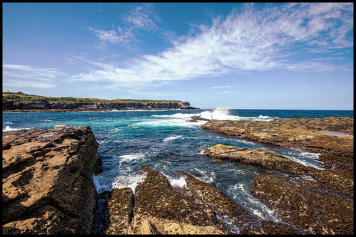 rocks rockplatform waves sea seaside ocean bay littlebay sydney easternsuburbs summer