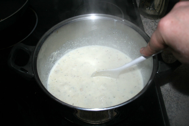 28 - Stir & bring to a boil / Verrühren & aufkochen lassen