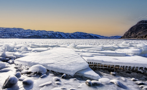winter cold freezing kamloops lake ice pattern canada bc hiking exploring discover wander wonder nature natural adventure amazing nikon d810 outside water sky snow landscape