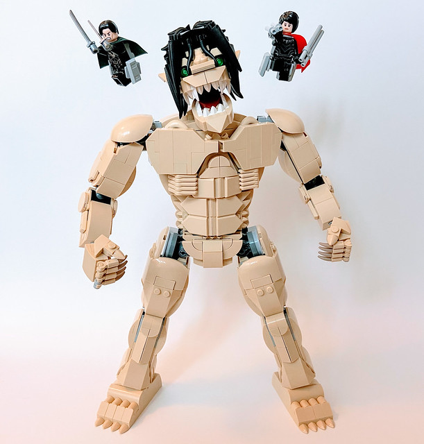 Lego Attack Titan (from Attack on Titan, Shingeki no Kyojin)