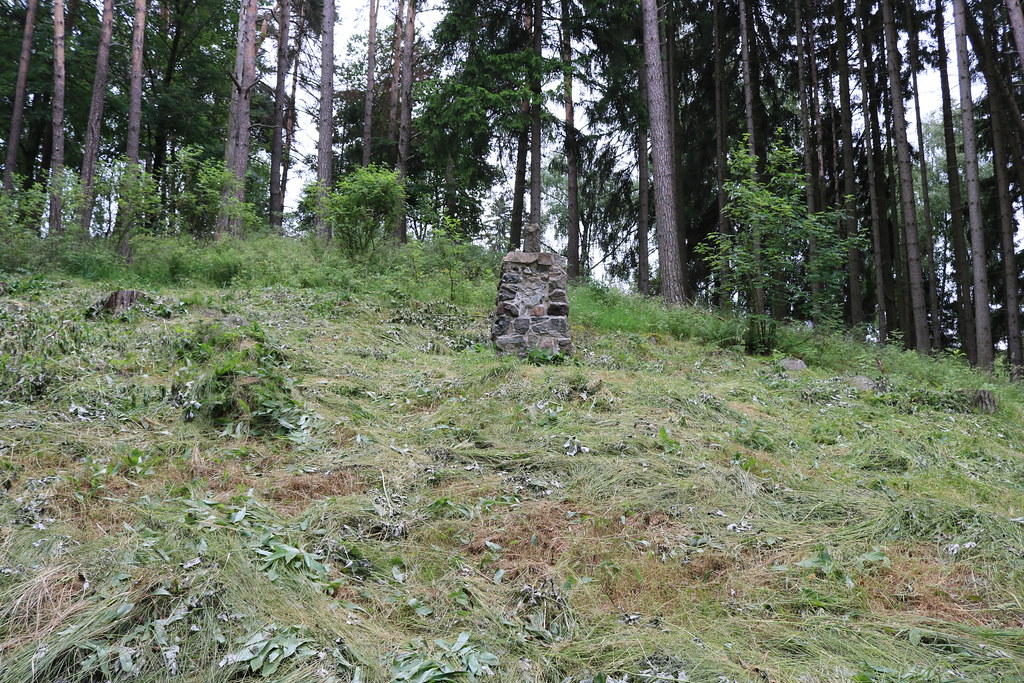 pomník obětem 1. světové války v Poutnově