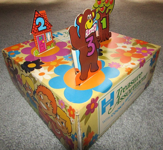 1970s Hudson Cookie Bear Hoopla Game Biscuit Box - New Zealand