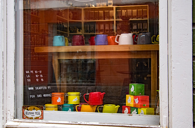 Provoo Tea Shop Window