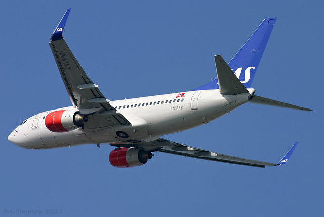 Scandinavian Airlines (SAS) - LN-RRB - London Heathrow (LHR/EGLL)