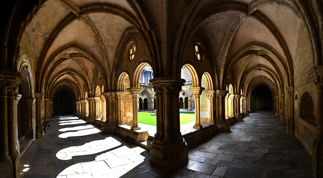 Portugal - Les Beiras - Coimbra - Sé Velha - cloître de la cathédrale