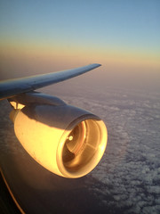 Sunset on United's 777 enroute to GUM from HNL