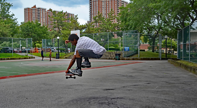 Skateboard Ollie Bronx NY