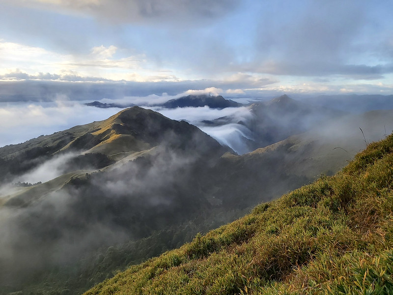100 Peaks: Mt. Qilai South Peak and Mt. Nanhua