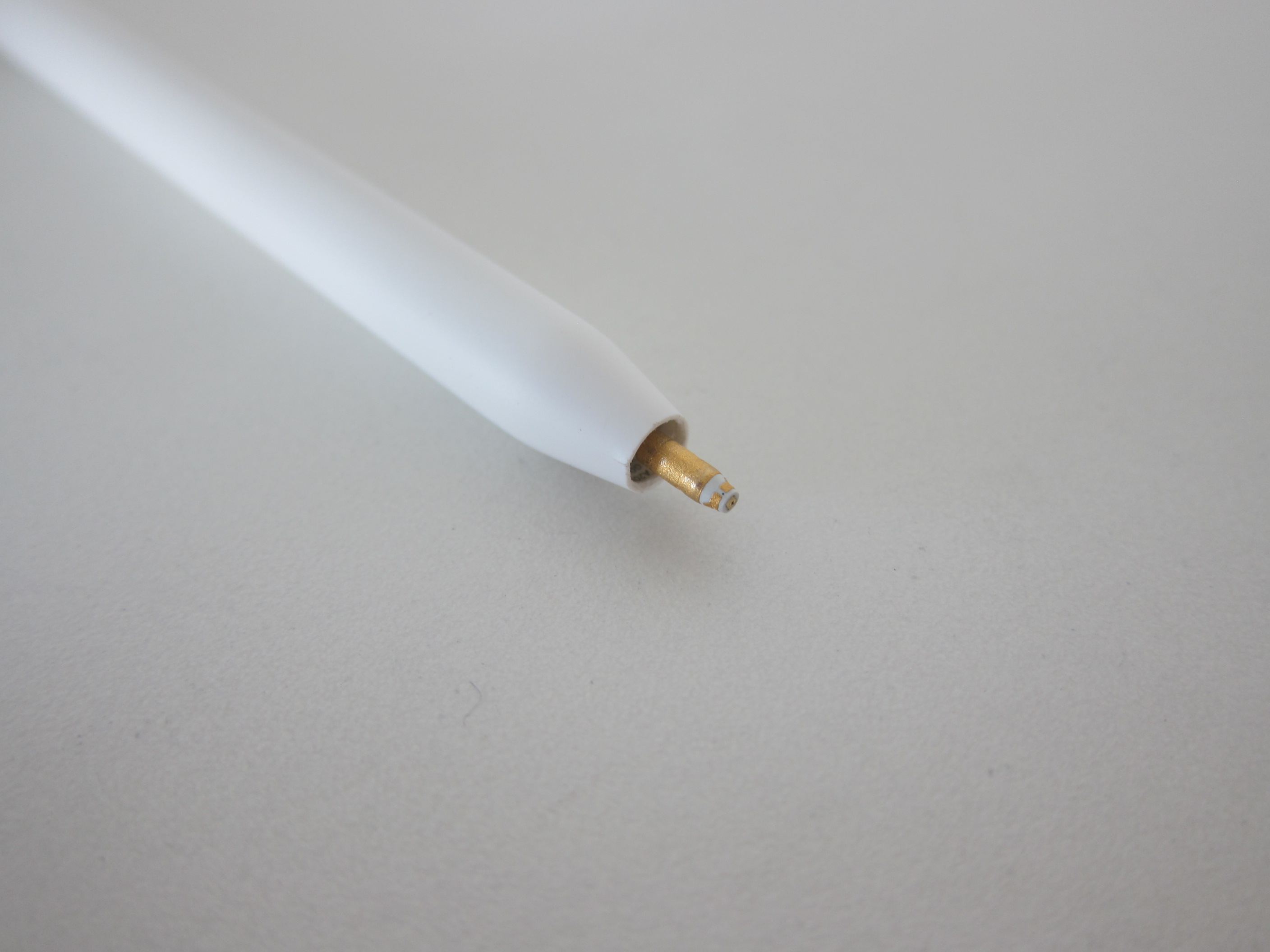 Apple pencil 2nd. Стилус Apple Pencil (2nd Generation). Наконечник Apple Pencil 2. Наконечники на эпл пенсил 2. Эпл пенсил 2 поколение.