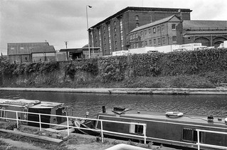 Regents Canal, Granary, Kings Cross Goods Yard, Goods Way, Kings Cross, Camden, 1989 89-5g-61