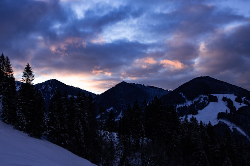 winter snow mountains colour colou cloud clouds panorama lights night morning sunrise outside outdoors outdoor eos canonphotography trees cold