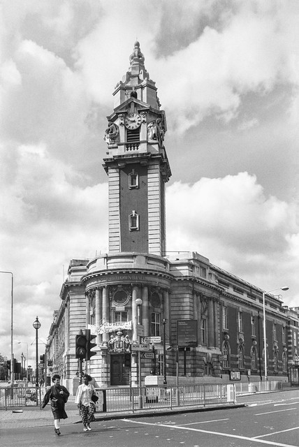 Lambeth Town Hall, Acre Lane, Brixton Hill, Brixton, Lambeth, 1989 89-6a-54
