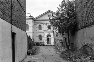 Khatme Nubuwwat Centre, 35 Stockwell Green, Stockwell, Lambeth, 1989 89-6b-31