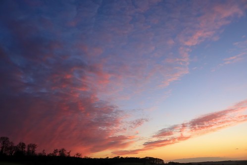royston sunset hertfordshire therfieldheath redsky clouds winter february england unitedkingdom uk nature lightroom canoneos750d