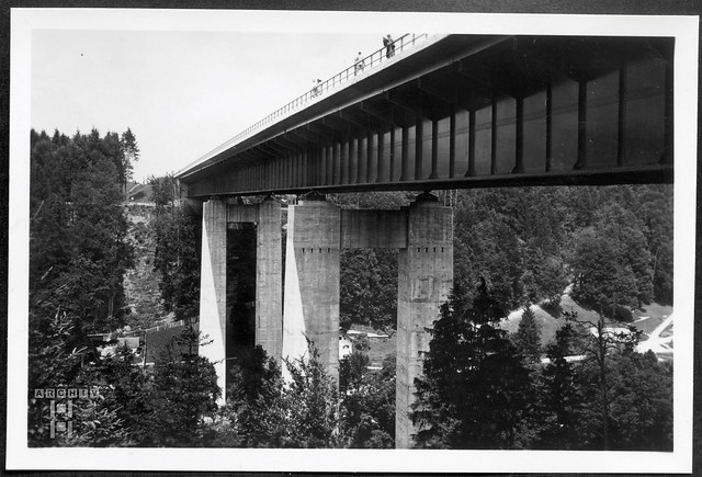 ArchivTappen2AAl2f906 Reichsautobahn bei Valley, Darching, Juli 1937