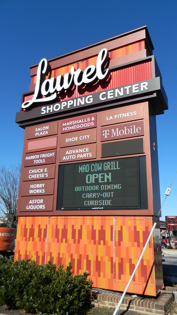 Laurel Shopping Center sign