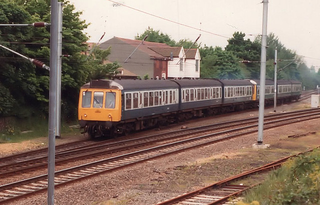 02583 DMU Trowse Lower Junction Norwich 21.05.1988