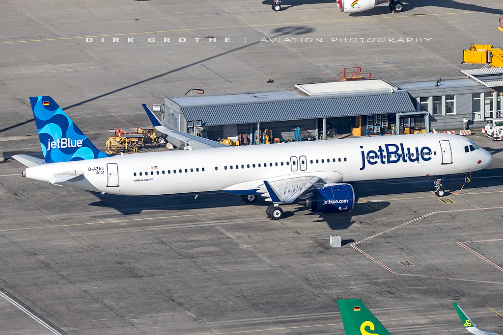 jetBlue_A321N_N2105J_20210221_XFW