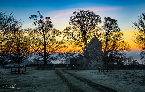 nikon d750 morning sunrise frost england uk trees sky wadenhoe