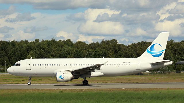 Avion Express, LY-VEV,MSN 211,Airbus A320-211, 06.08.2016, HAM-EDDH, Hamburg